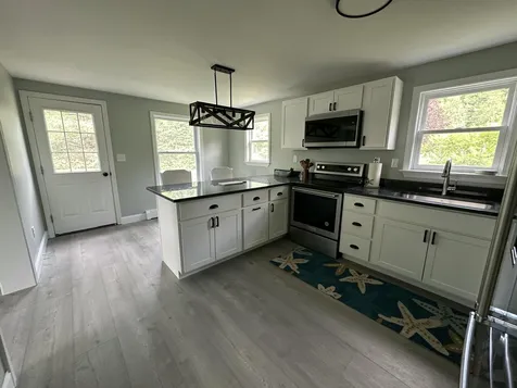 95 Thurrell Road South Berwick ME 03908