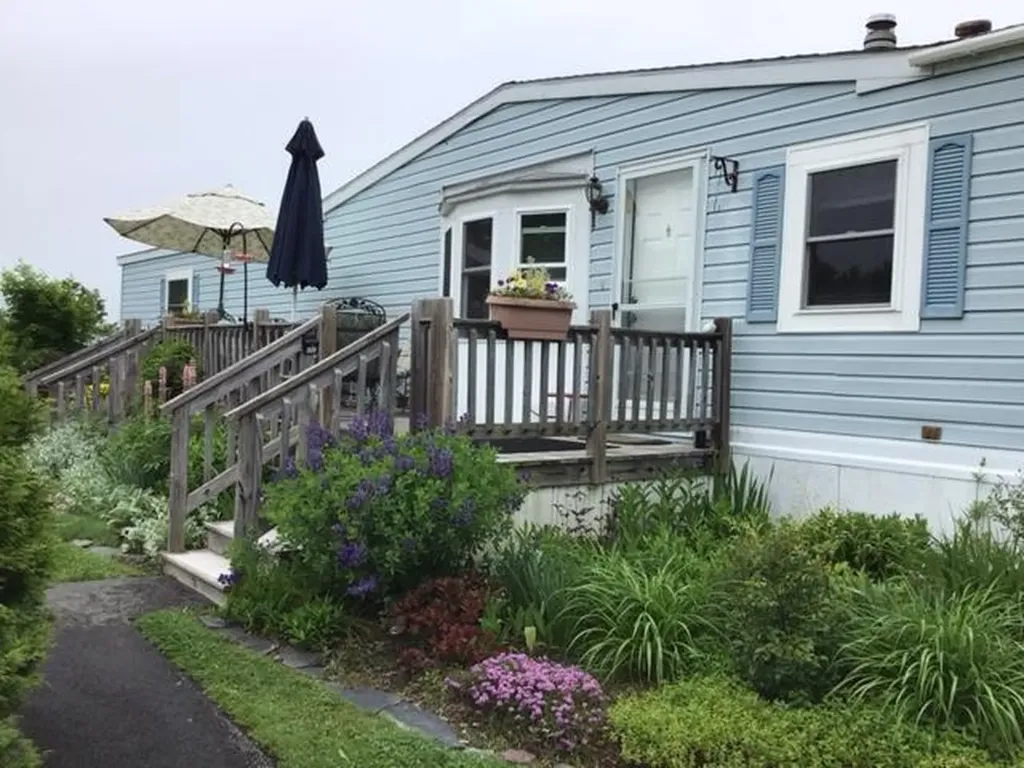 11 K Street Bangor ME 04401