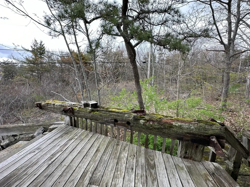 41 Circuit Road York ME 03902