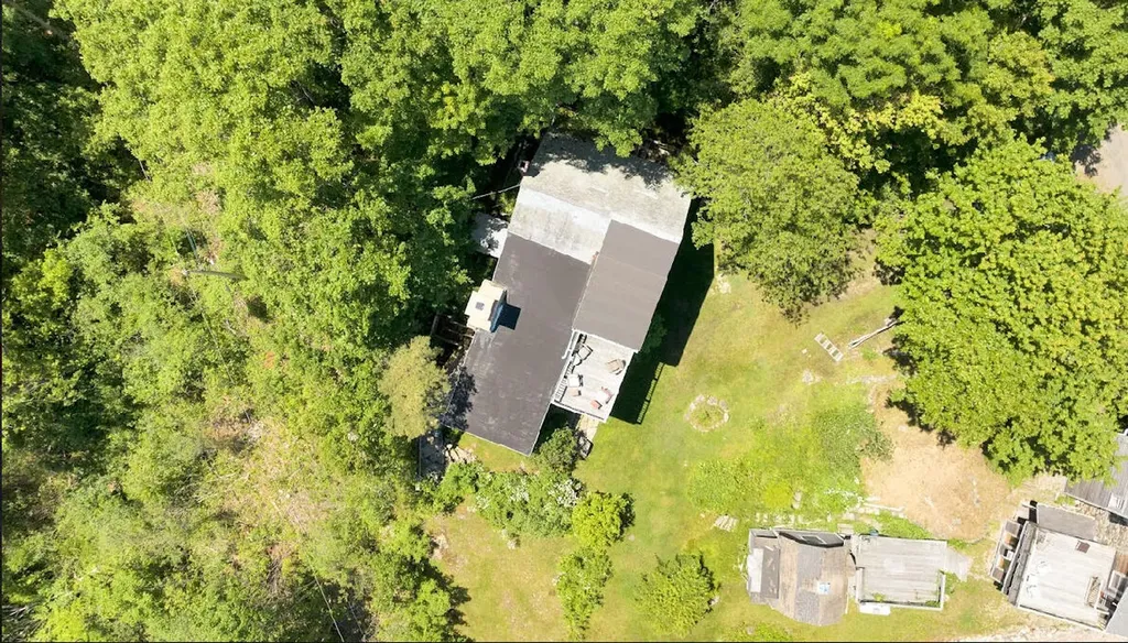 41 Circuit Road York ME 03902