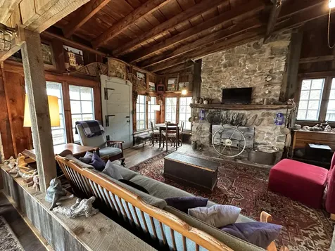 41 Circuit Road York ME 03902