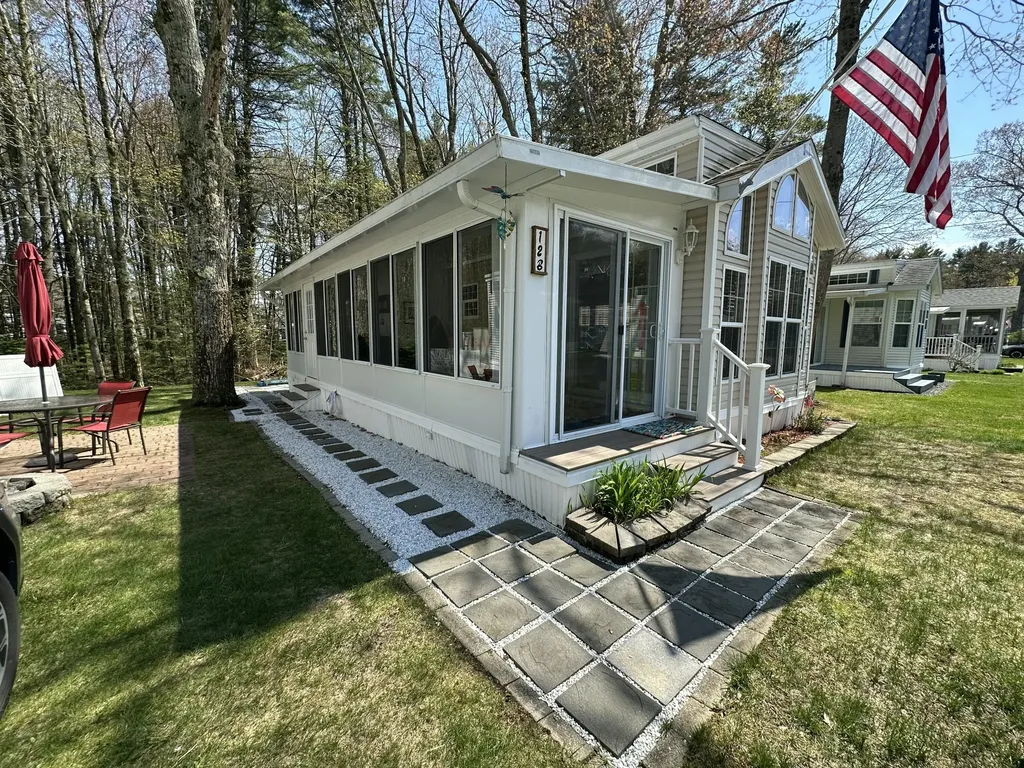 23 College Drive Wells ME 04090