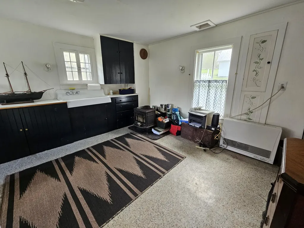 11 Spencer Street Orono ME 04473