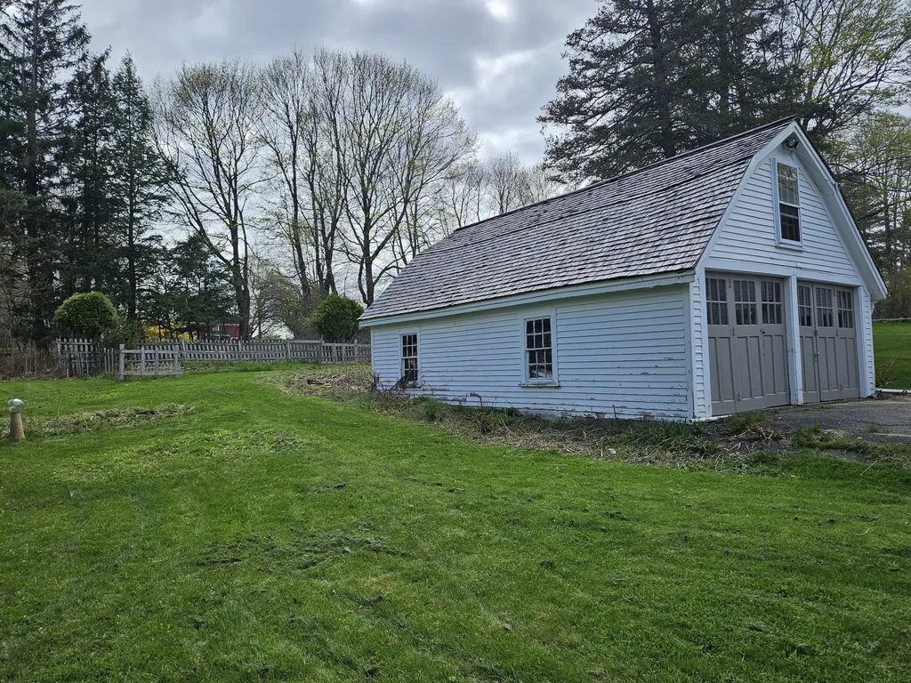 11 Spencer Street Orono ME 04473