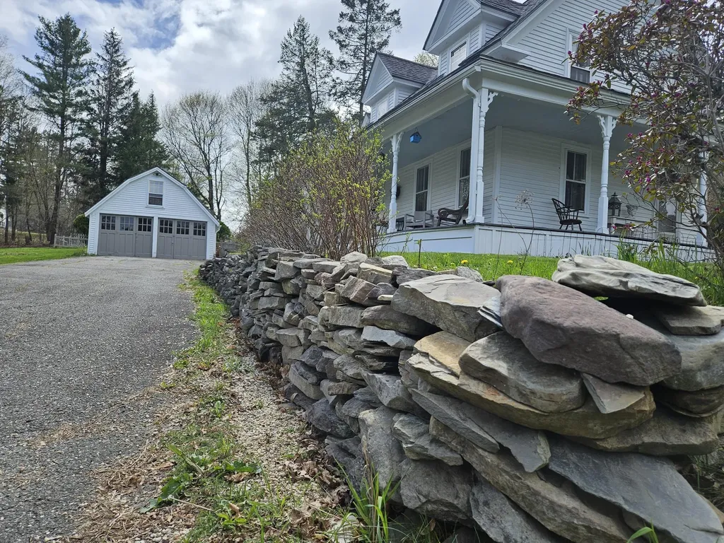 11 Spencer Street Orono ME 04473