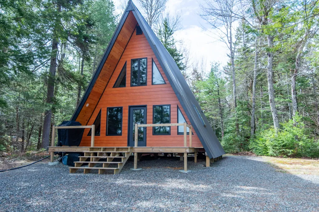 173 Evergreen Way T1 R8 Wels ME 04462
