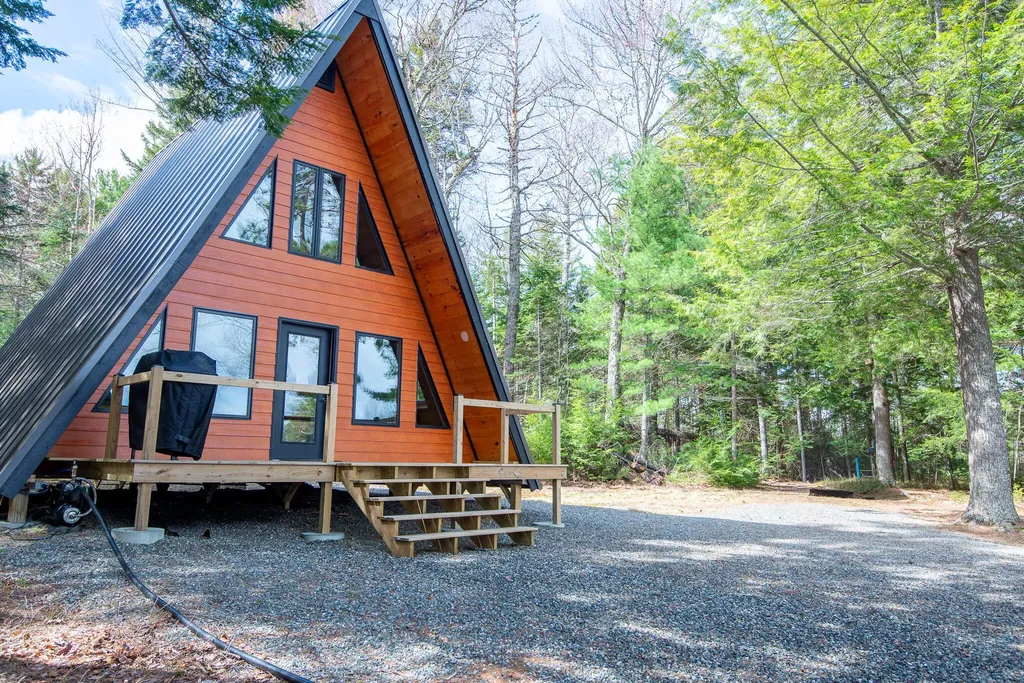 173 Evergreen Way T1 R8 Wels ME 04462