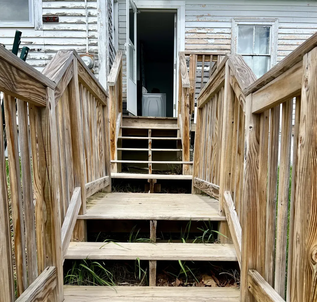 25 Elm Street Houlton ME 04730