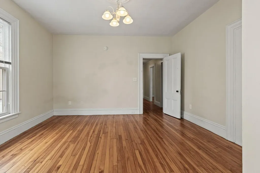 438-440 St. John Street Portland ME 04102