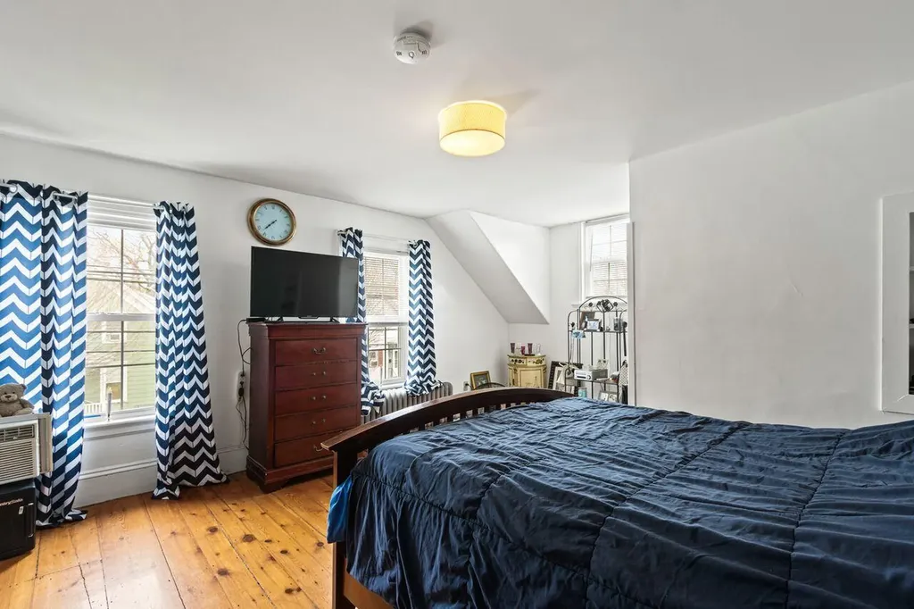 438-440 St. John Street Portland ME 04102