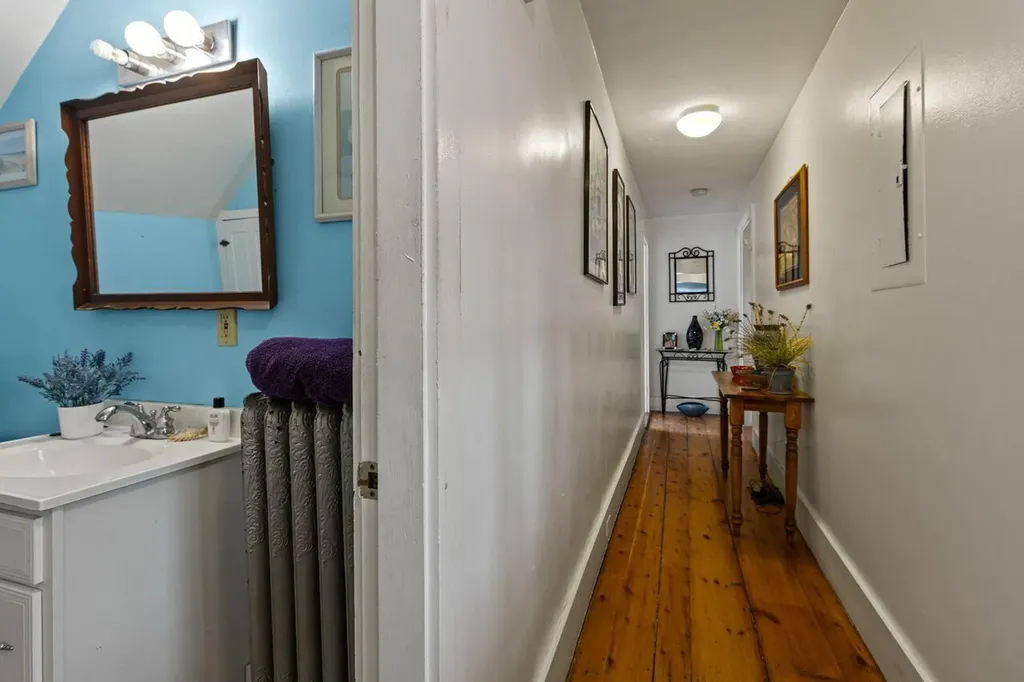 438-440 St. John Street Portland ME 04102