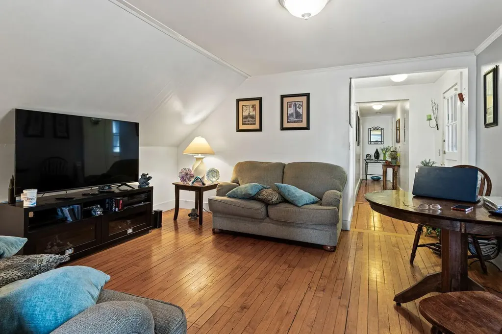 438-440 St. John Street Portland ME 04102