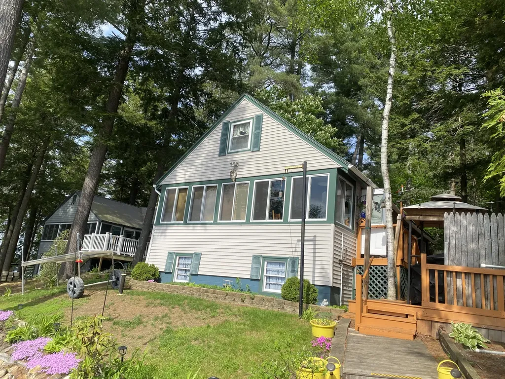 130 Williamson Road Manchester ME 04351