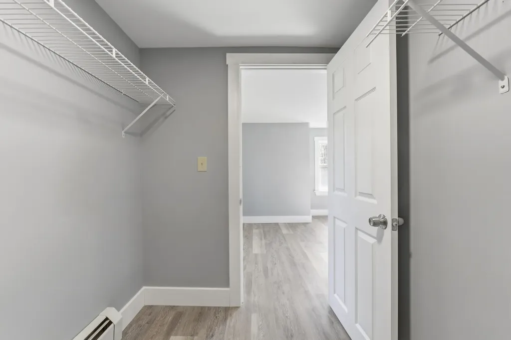 222 River Road Richmond ME 04357