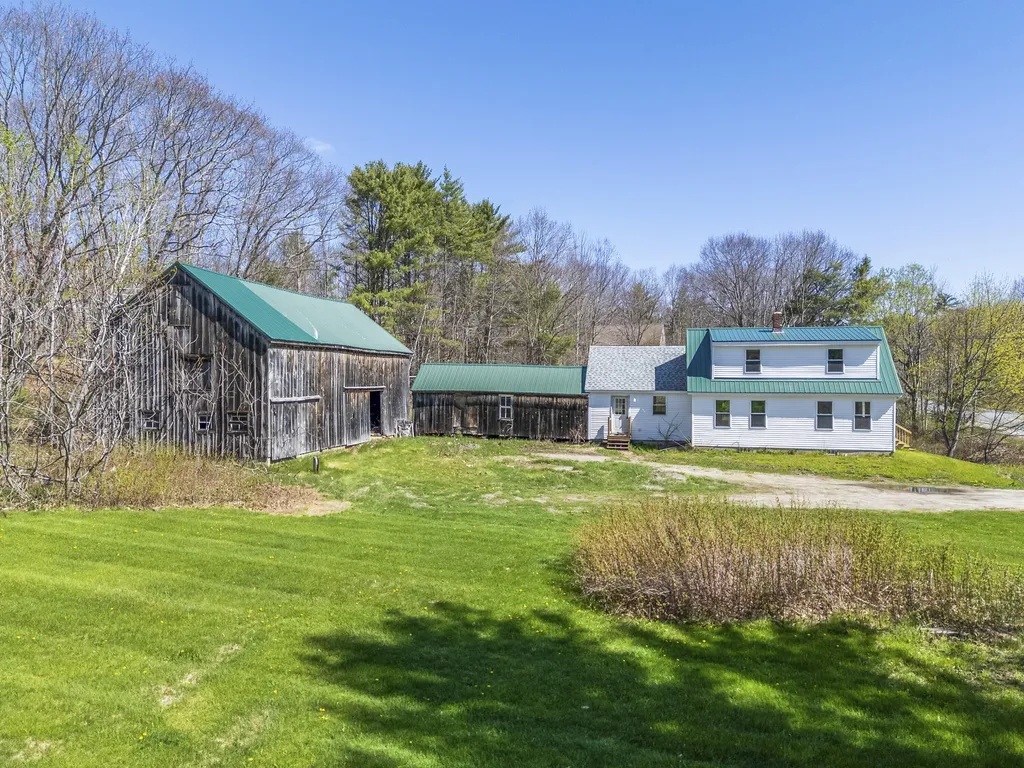 222 River Road Richmond ME 04357