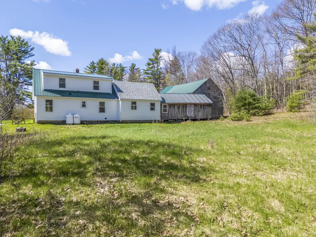 222 River Road Richmond ME 04357
