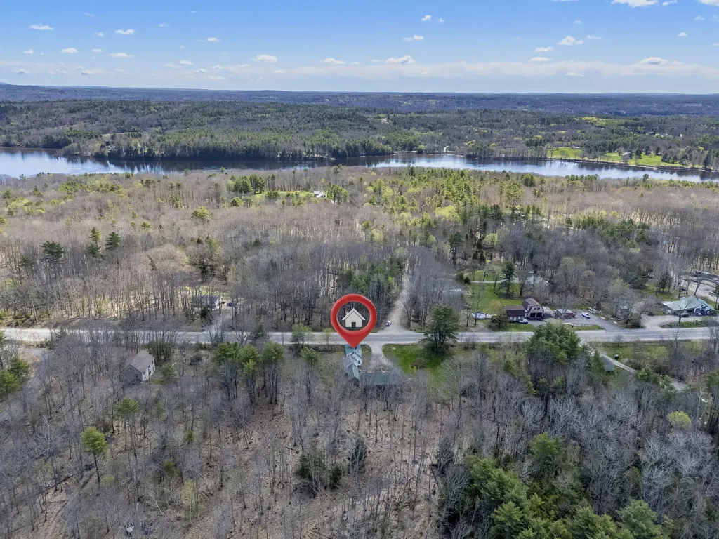 222 River Road Richmond ME 04357