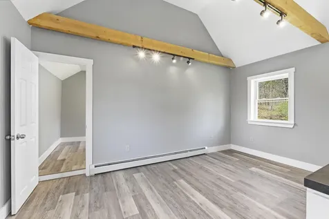 222 River Road Richmond ME 04357