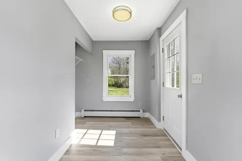 222 River Road Richmond ME 04357