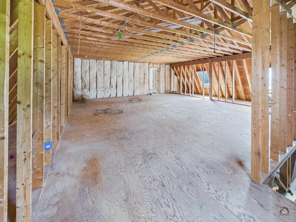 990 Pond Road Sidney ME 04330