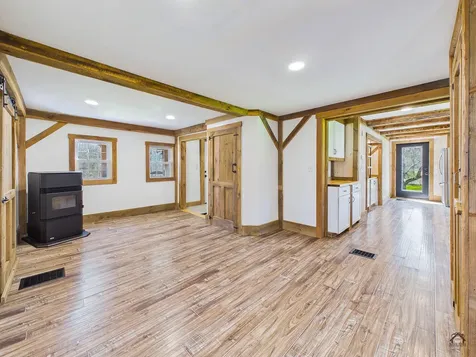 990 Pond Road Sidney ME 04330
