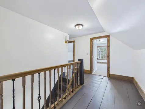 990 Pond Road Sidney ME 04330