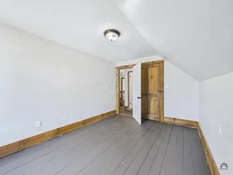 990 Pond Road Sidney ME 04330