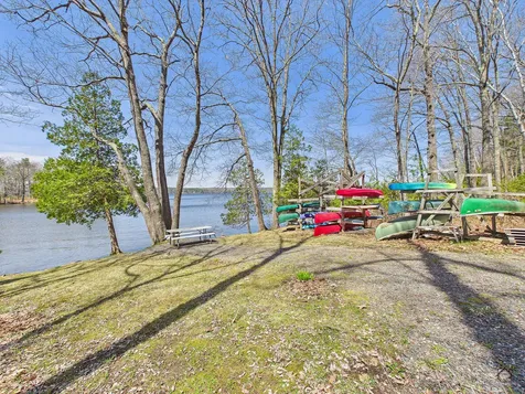 990 Pond Road Sidney ME 04330