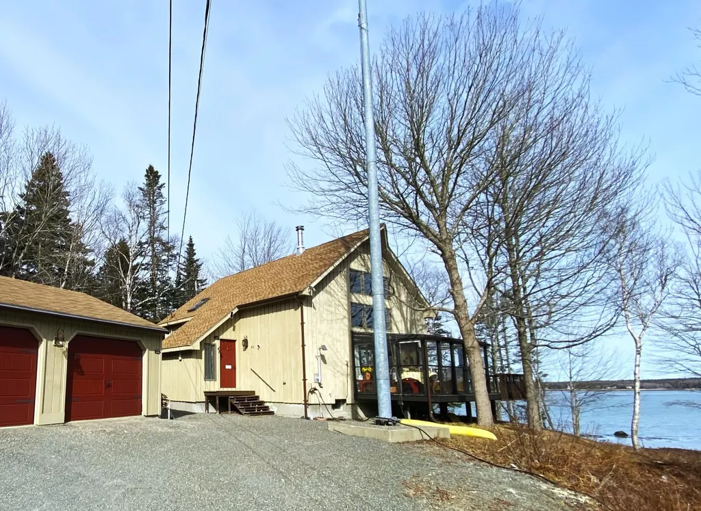 515 Paul Bunyan Road Gouldsboro ME 04624