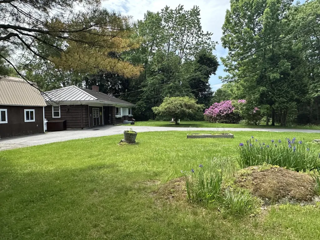 1571 River Road Bucksport ME 04416