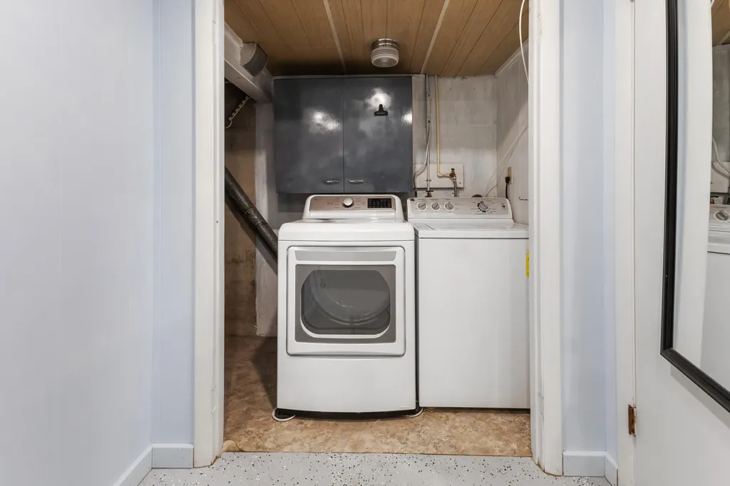 1571 River Road Bucksport ME 04416