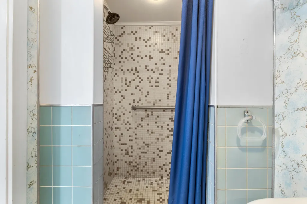 1571 River Road Bucksport ME 04416