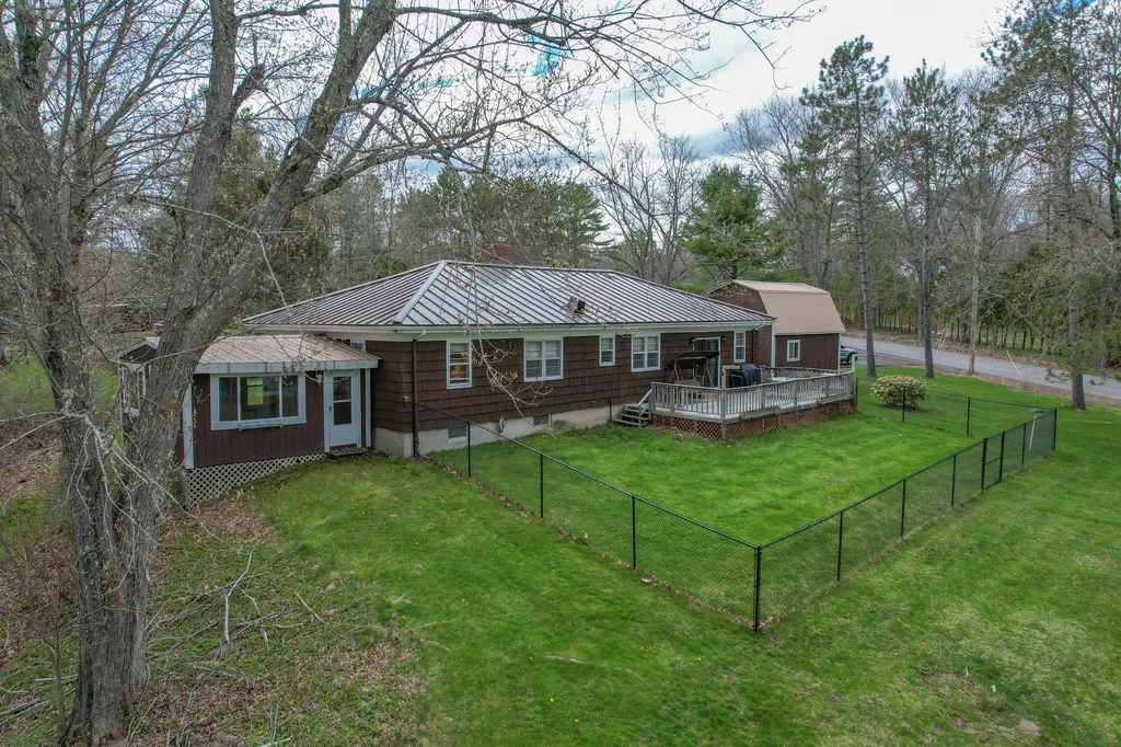 1571 River Road Bucksport ME 04416