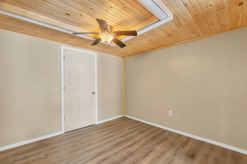 30 Hilliard Street Old Town ME 04468