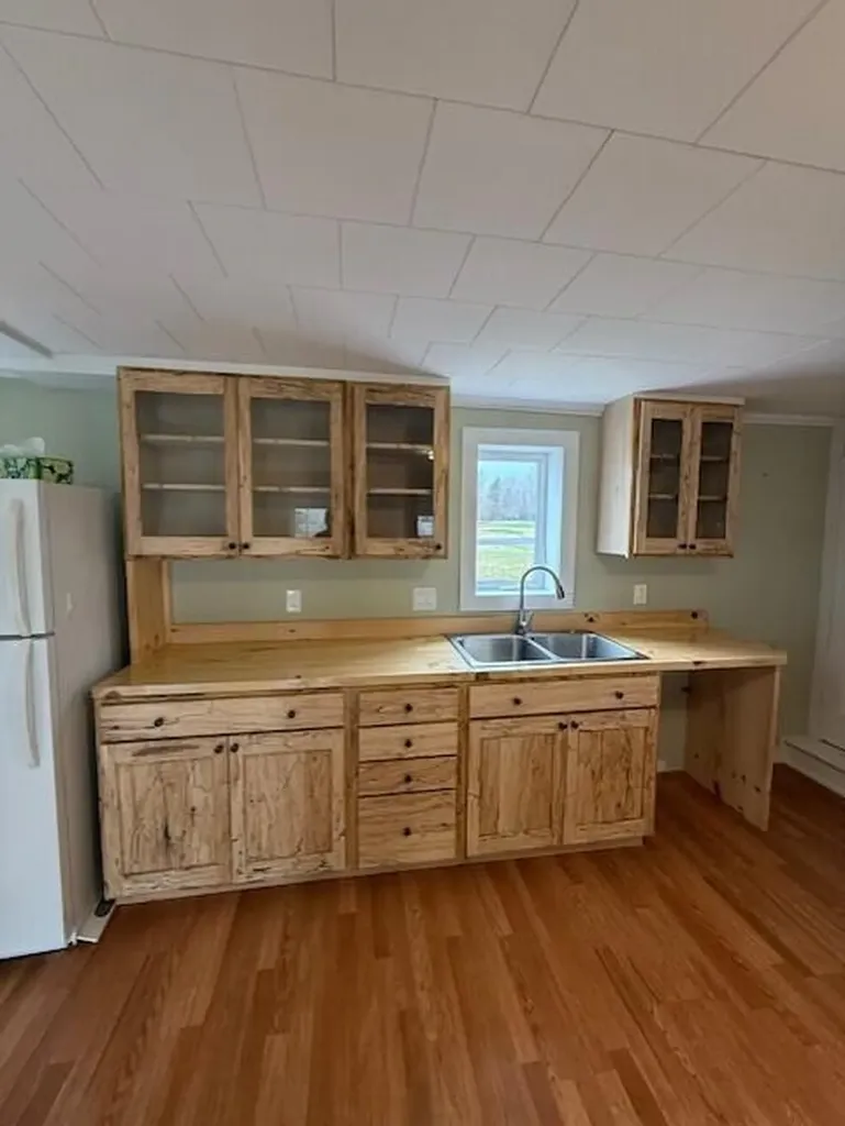 206 E Plantation Road Blaine ME 04734