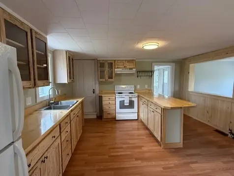 206 E Plantation Road Blaine ME 04734