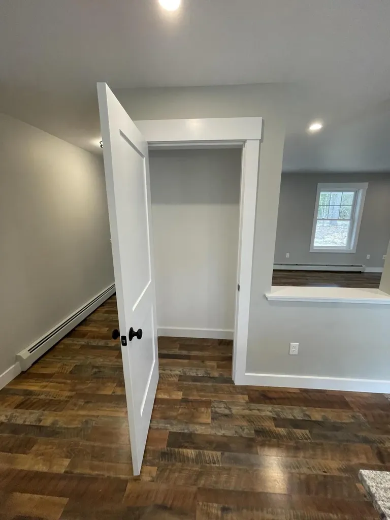 201 Dunton Road Naples ME 04055