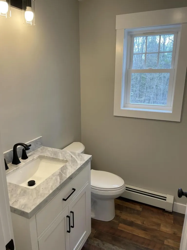 201 Dunton Road Naples ME 04055