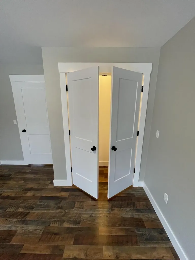 201 Dunton Road Naples ME 04055
