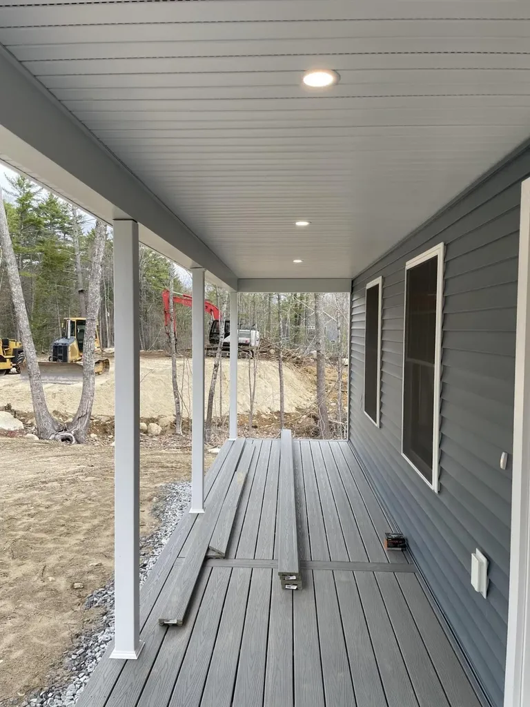 201 Dunton Road Naples ME 04055