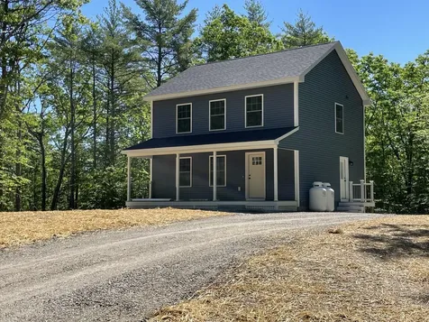 201 Dunton Road Naples ME 04055