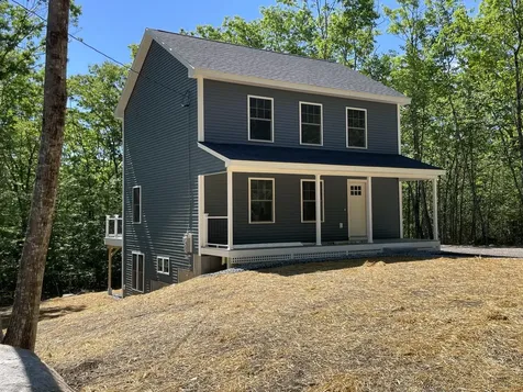 201 Dunton Road Naples ME 04055