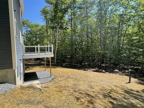 201 Dunton Road Naples ME 04055