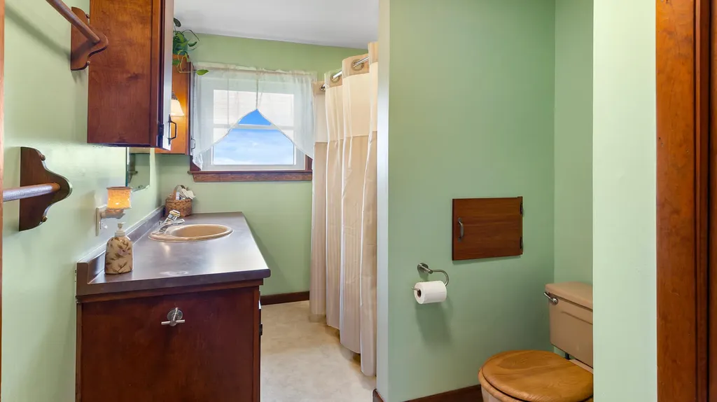 85 Norton Hill Road Dover-foxcroft ME 04426