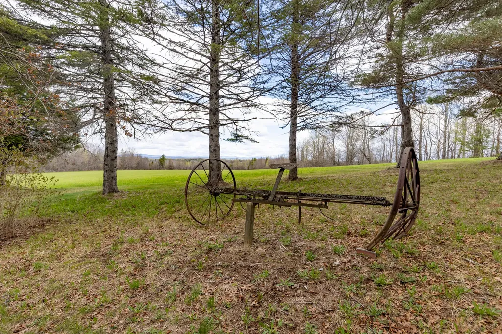 85 Norton Hill Road Dover-foxcroft ME 04426