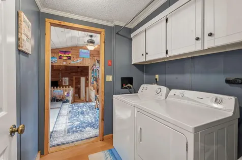 12 Merryman Road Glenburn ME 04401