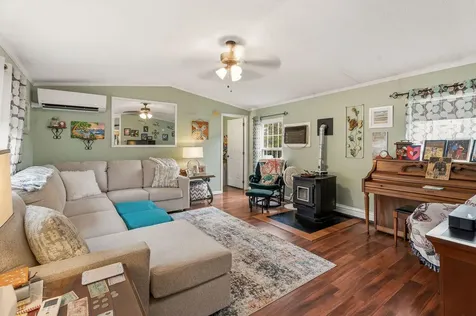 12 Merryman Road Glenburn ME 04401