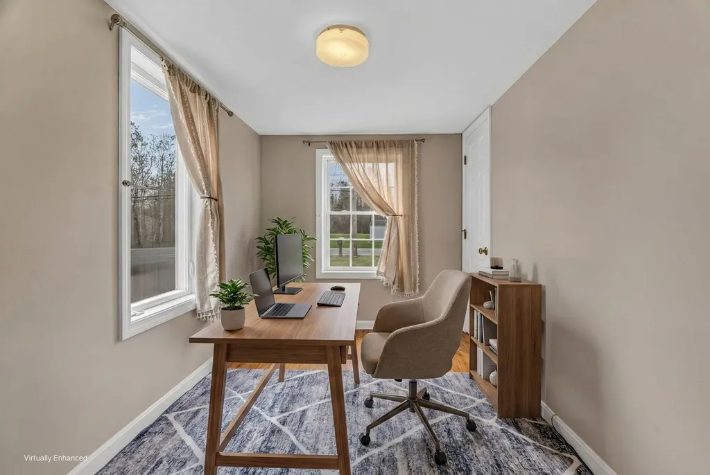 3237 Broadway Glenburn ME 04401