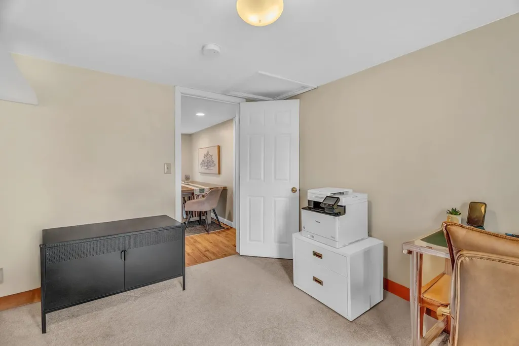3237 Broadway Glenburn ME 04401