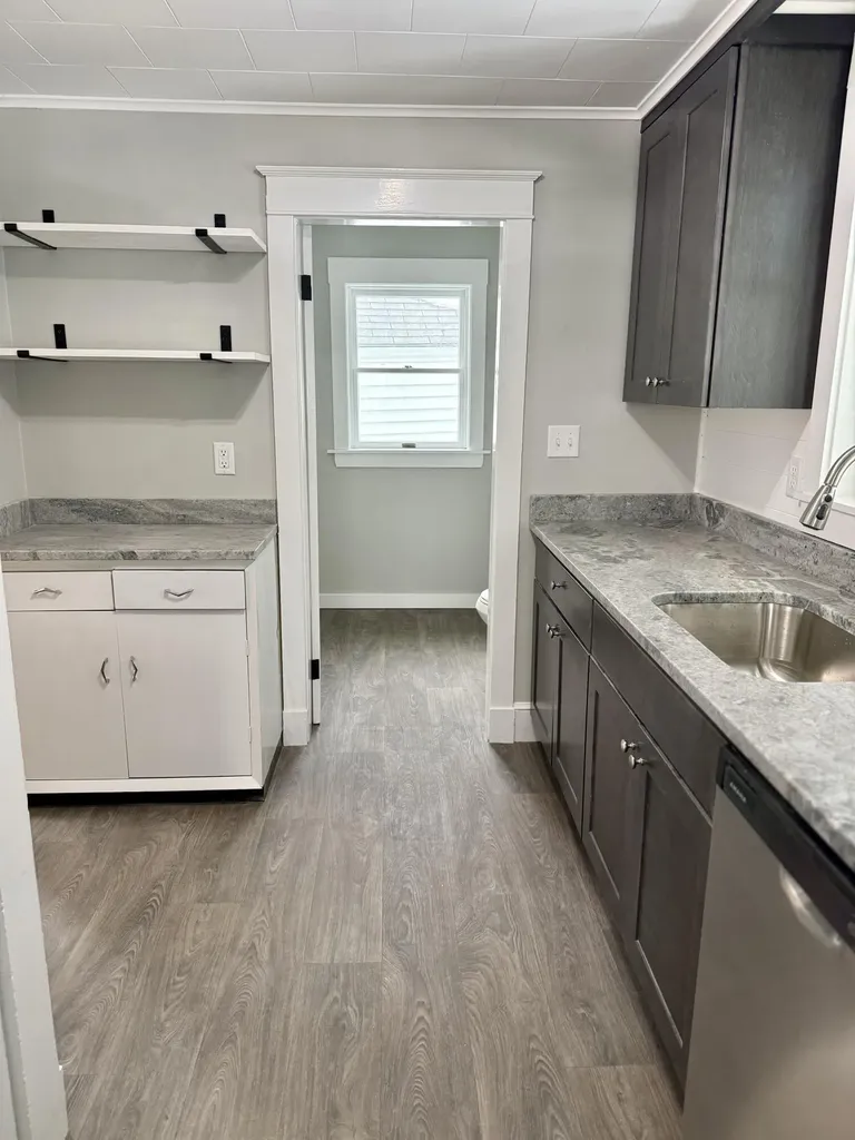 159 S Main Street Auburn ME 04210